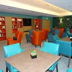 Domitys Sophia Seniors Apart-hotel Nîmes