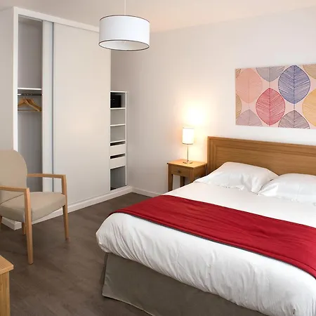 Aparthotel Domitys Sophia *