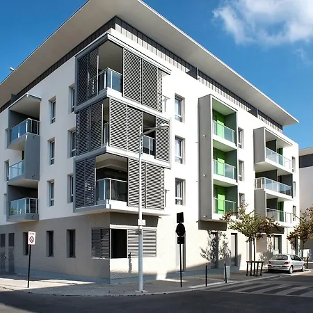 アパートホテル Domitys Sophia ニーム